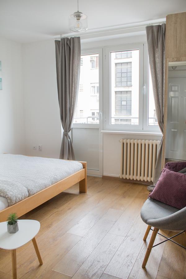 Bardolino Apartment Белград Екстериор снимка